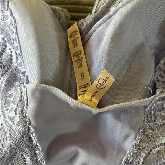 NWT Various Sizes Rhonda Shear Lite Lavender Supportive Lace Camisole - Picture 3 of 4
